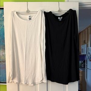 Old Navy Women's Long Sleeve Tops - White and Black